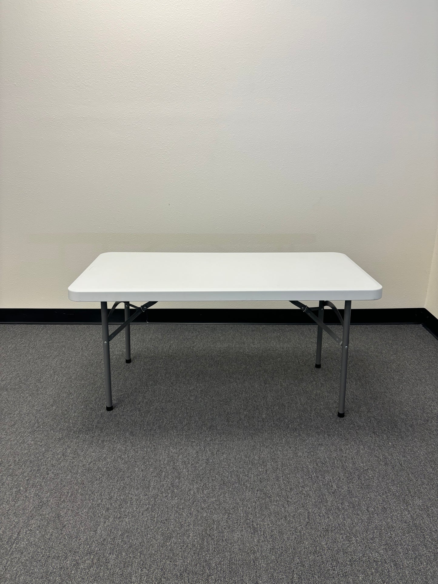 4FT - Kids Table