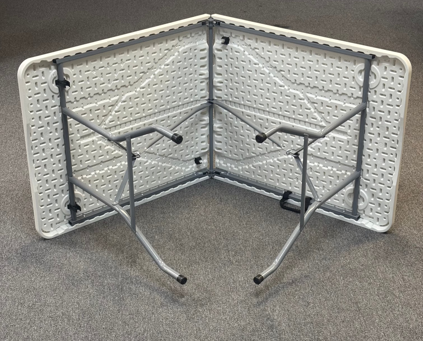 6FT DuramaxPRO Plastic Bi-Fold Tables